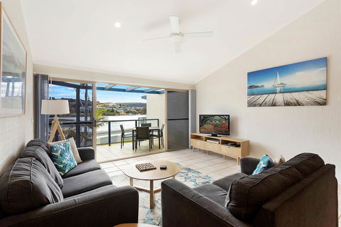 Sails Luxury Apartments Merimbula - Schoolies Week Accommodation 37