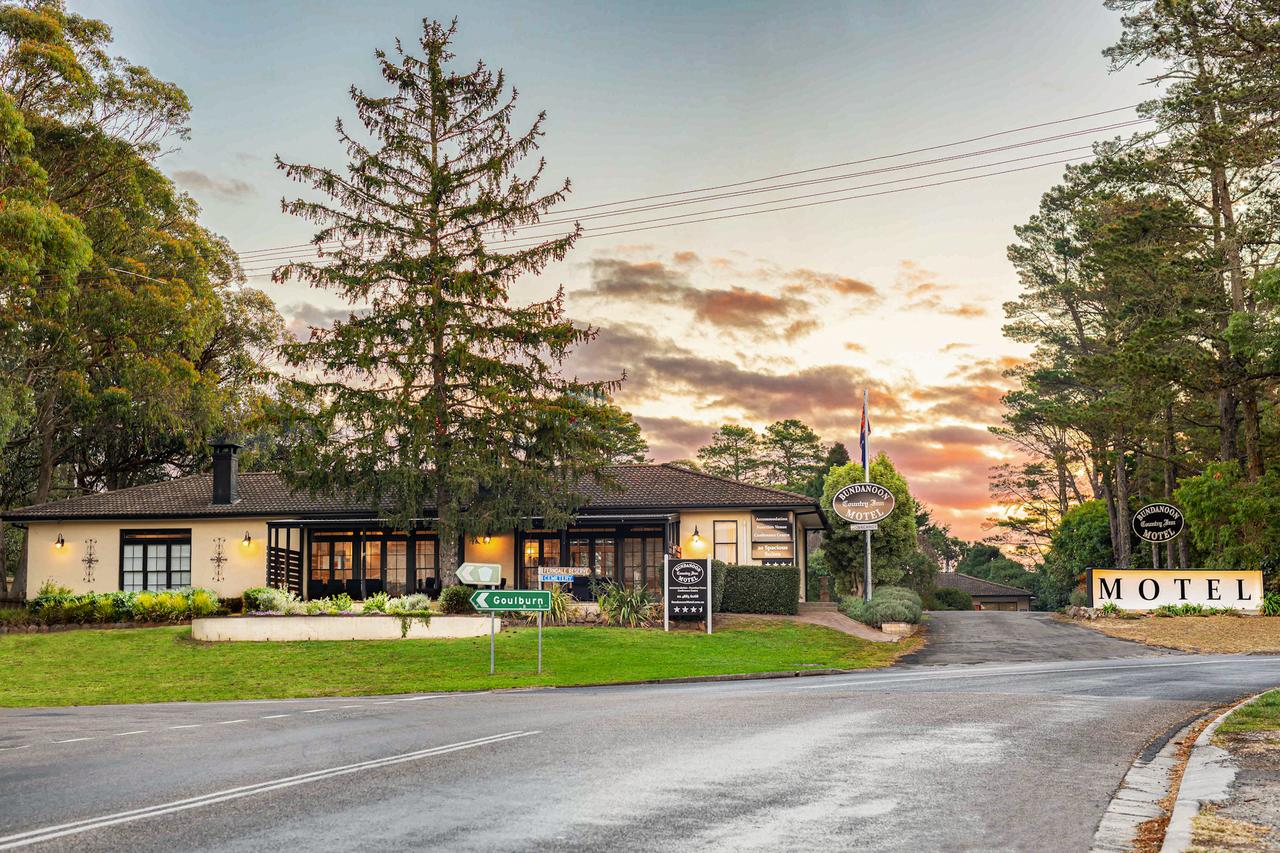 Bundanoon NSW Schoolies Week Accommodation
