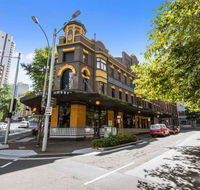 Hotel Harry Ascend Hotel Collection - Schoolies Week Accommodation