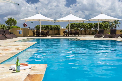 Oaks The Entrance Waterfront Suites - Schoolies Week Accommodation 19