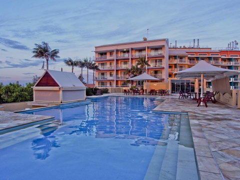 Oaks The Entrance Waterfront Suites - Schoolies Week Accommodation 21