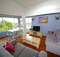 Apollo 1 9 Hodgson Street - Schoolies Week Accommodation