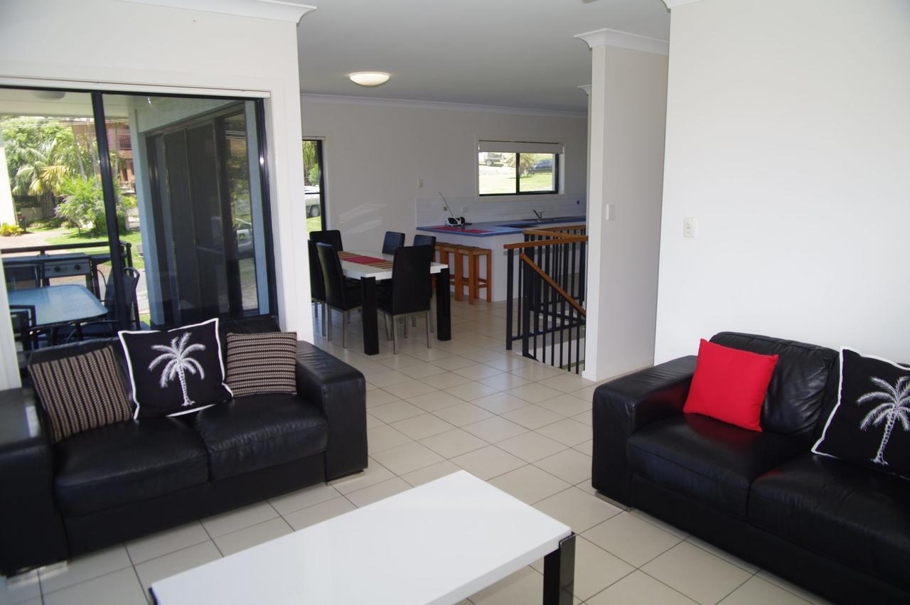 Yarravel NSW Schoolies Week Accommodation