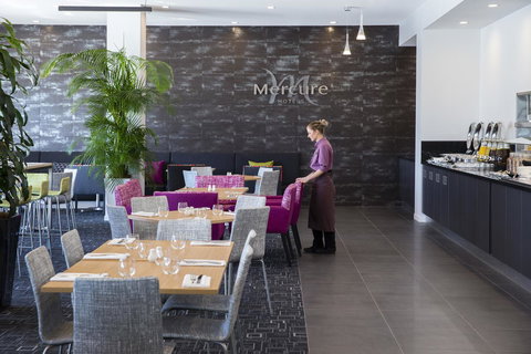 Mercure Newcastle Airport - Schoolies Week Accommodation 11