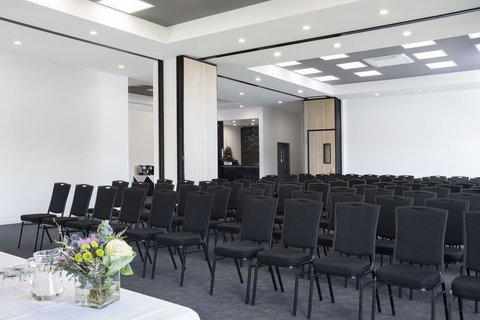 Mercure Newcastle Airport - Schoolies Week Accommodation 19