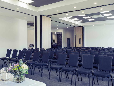 Mercure Newcastle Airport - Schoolies Week Accommodation 32