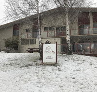 Aalberg Chalet - Schoolies Week Accommodation