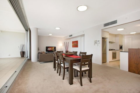 Tweed Ultima Apartments - Schoolies Week Accommodation 12