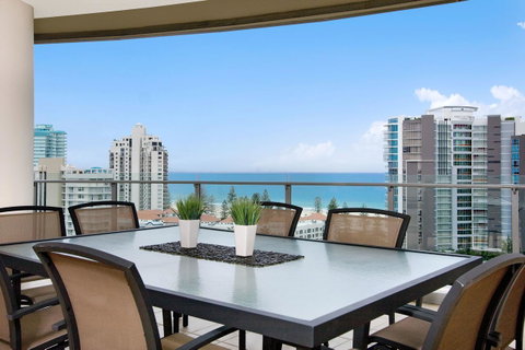 Tweed Ultima Apartments - Schoolies Week Accommodation 11