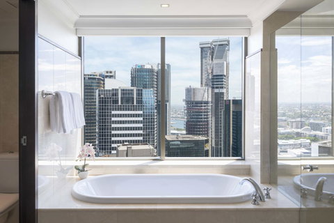 Amora Hotel Jamison Sydney - Schoolies Week Accommodation 25