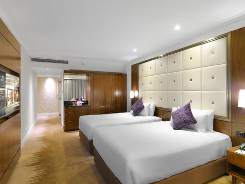 Amora Hotel Jamison Sydney - Schoolies Week Accommodation 11