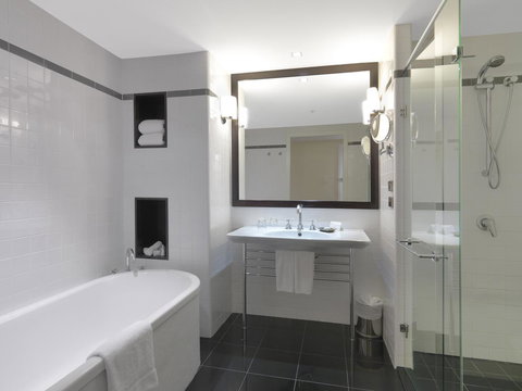 Amora Hotel Jamison Sydney - Schoolies Week Accommodation 33