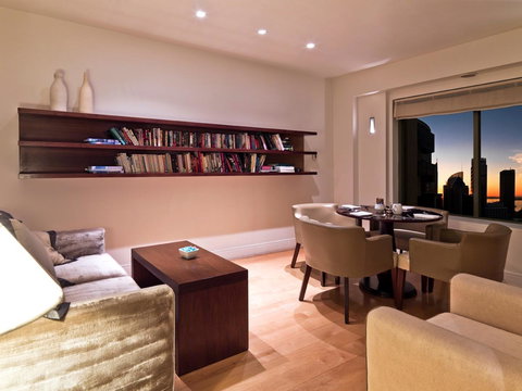 Amora Hotel Jamison Sydney - Schoolies Week Accommodation 40