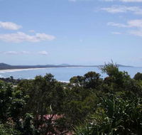 Coastwatch 26 Comara Terrace - Schoolies Week Accommodation