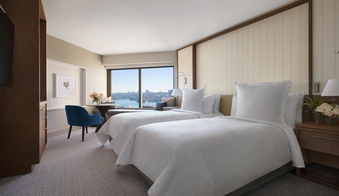 Four Seasons Hotel Sydney - Schoolies Week Accommodation 25