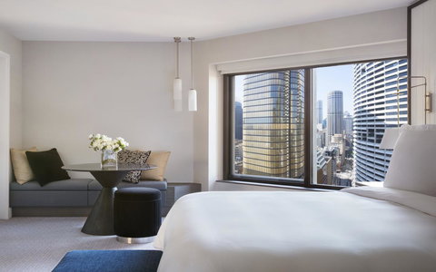 Four Seasons Hotel Sydney - Schoolies Week Accommodation 22
