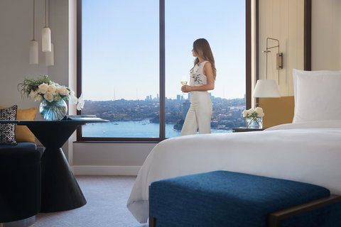 Four Seasons Hotel Sydney - Schoolies Week Accommodation 14