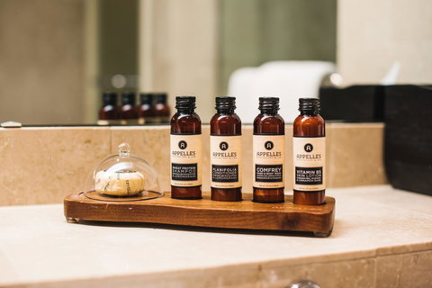 Four Seasons Hotel Sydney - Schoolies Week Accommodation 31