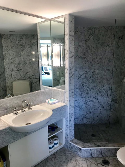 Charlesworth Bay Beach Resort - Schoolies Week Accommodation 29