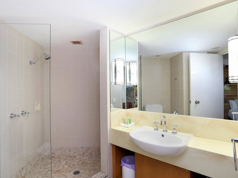 Charlesworth Bay Beach Resort - Schoolies Week Accommodation 42