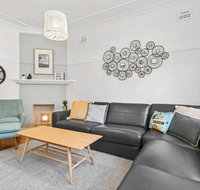 Seaspray - Manly beach apartment close to the sand - Schoolies Week Accommodation