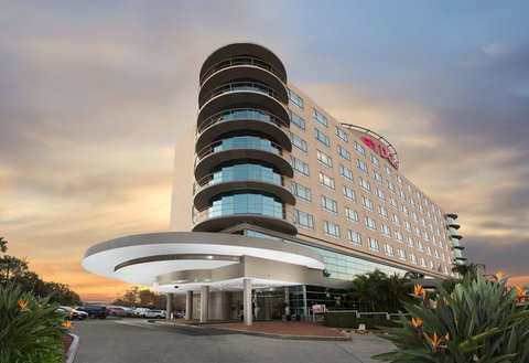 Rydges Parramatta - Schoolies Week Accommodation 0