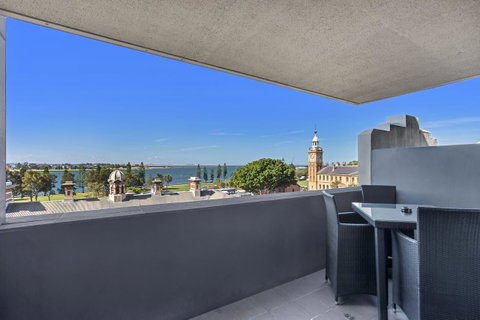 Terminus Apartment Hotel, Ascend Hotel Collection - Schoolies Week Accommodation 40