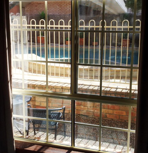 Mollymook Surfbeach Motel & Apartments - Schoolies Week Accommodation 28