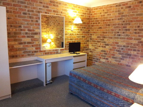 Mollymook Surfbeach Motel & Apartments - Schoolies Week Accommodation 33