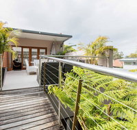 Family surf house 5 min walk to Manly beach - Schoolies Week Accommodation