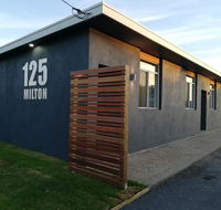 125 Milton - Schoolies Week Accommodation