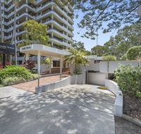 Pacific Towers Beach Resort - Schoolies Week Accommodation