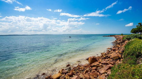 SUNSET@CORLETTE - Schoolies Week Accommodation 19