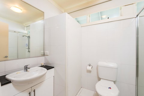 Horizon Holiday Apartments - Schoolies Week Accommodation 11