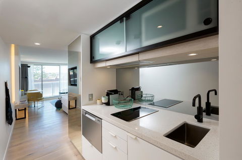 QT Bondi - Schoolies Week Accommodation 3