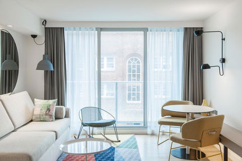 QT Bondi - Schoolies Week Accommodation 2