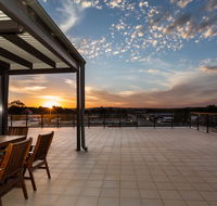 The Penthouse - Schoolies Week Accommodation