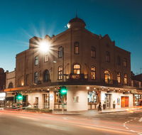 Crown Hotel Surry Hills - Schoolies Week Accommodation