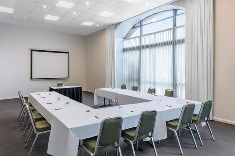 Adina Apartment Hotel Sydney Central - Schoolies Week Accommodation 7