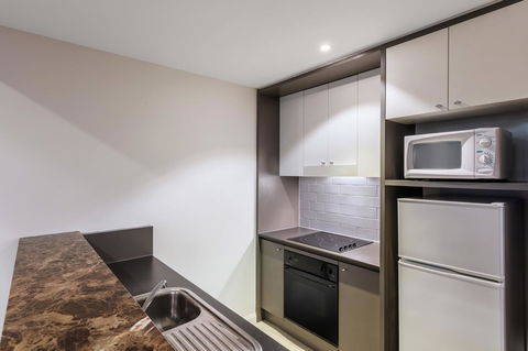 Adina Apartment Hotel Sydney Central - Schoolies Week Accommodation 19