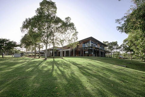 180Â° Water View Three Bedroom (wooden Furniture) - Schoolies Week Accommodation 13