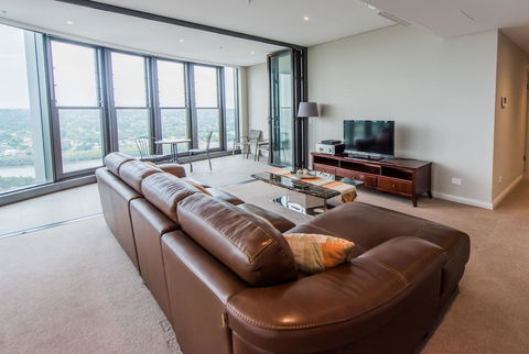 180Â° Water View Three Bedroom (wooden Furniture) - Schoolies Week Accommodation 29
