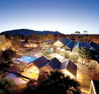 DoubleTree by Hilton Alice Springs - Schoolies Week Accommodation