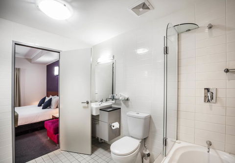 Novotel Darwin Airport - Schoolies Week Accommodation 21