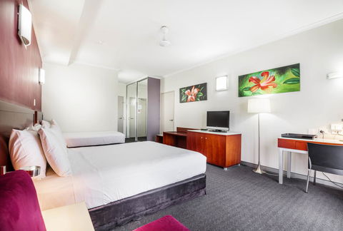 Novotel Darwin Airport - Schoolies Week Accommodation 24