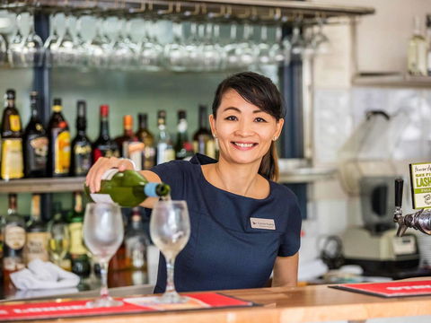 Novotel Darwin Airport - Schoolies Week Accommodation 38