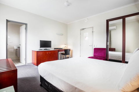 Novotel Darwin Airport - Schoolies Week Accommodation 7