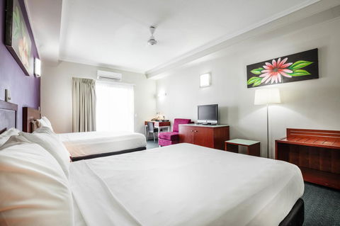 Novotel Darwin Airport - Schoolies Week Accommodation 3