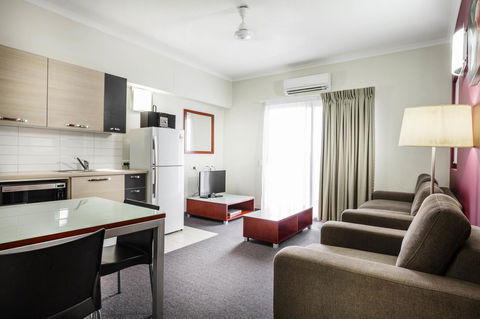 Novotel Darwin Airport - Schoolies Week Accommodation 11