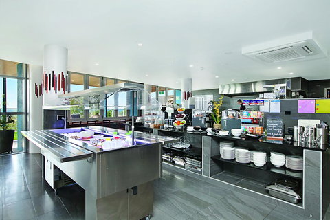 Ramada Suites By Wyndham Zen Quarter Darwin - Schoolies Week Accommodation 12